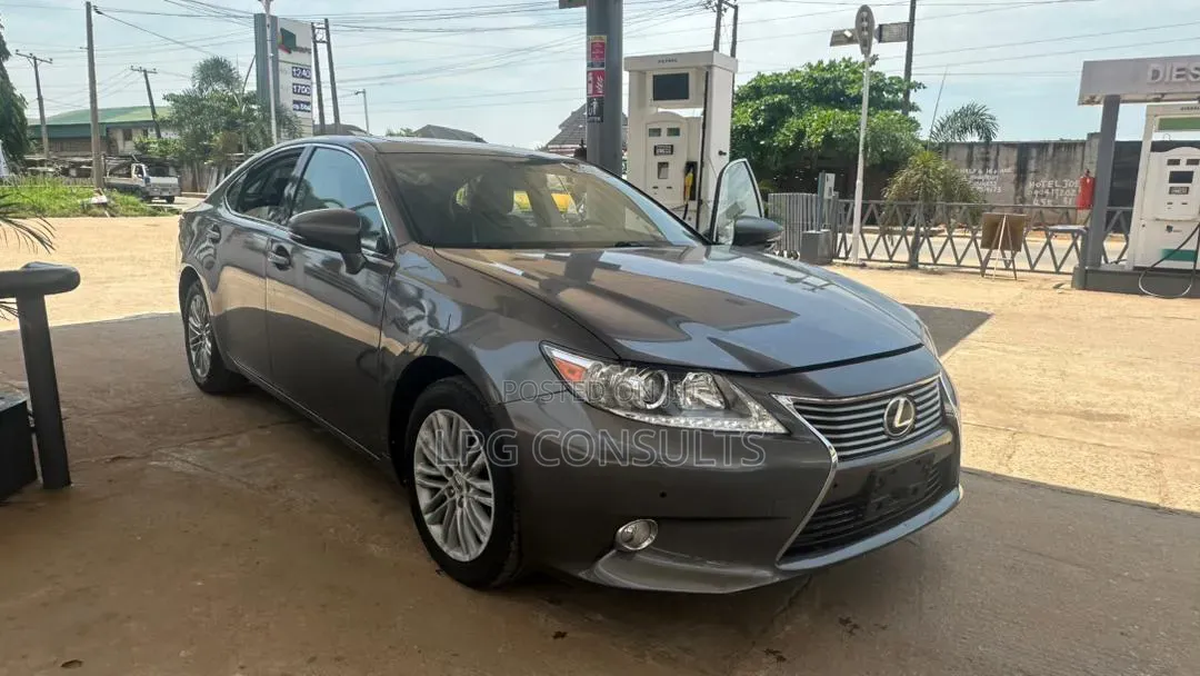Lexus ES 350 FWD 2013 Gray