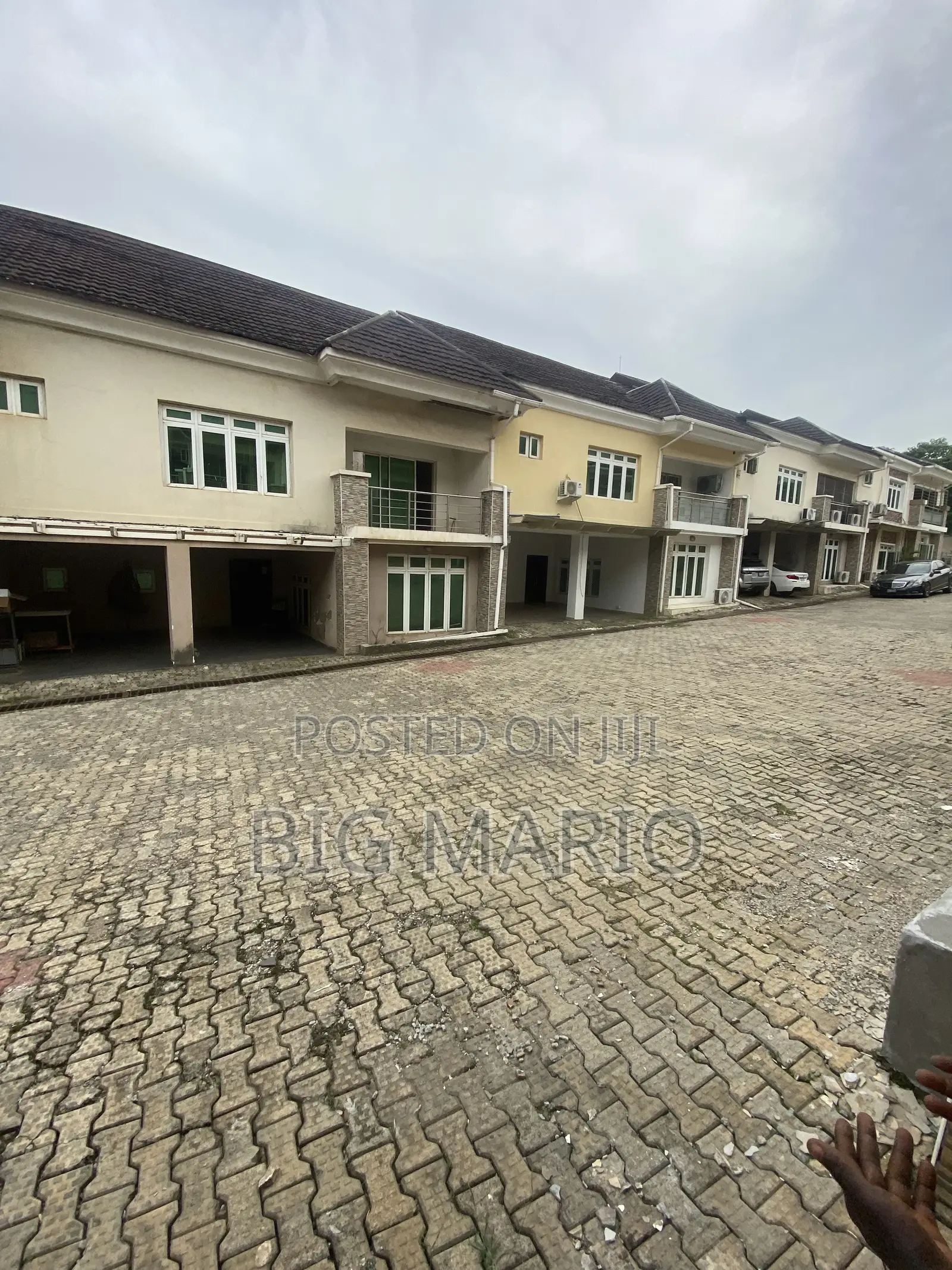 3bdrm Duplex in Asokoro for rent