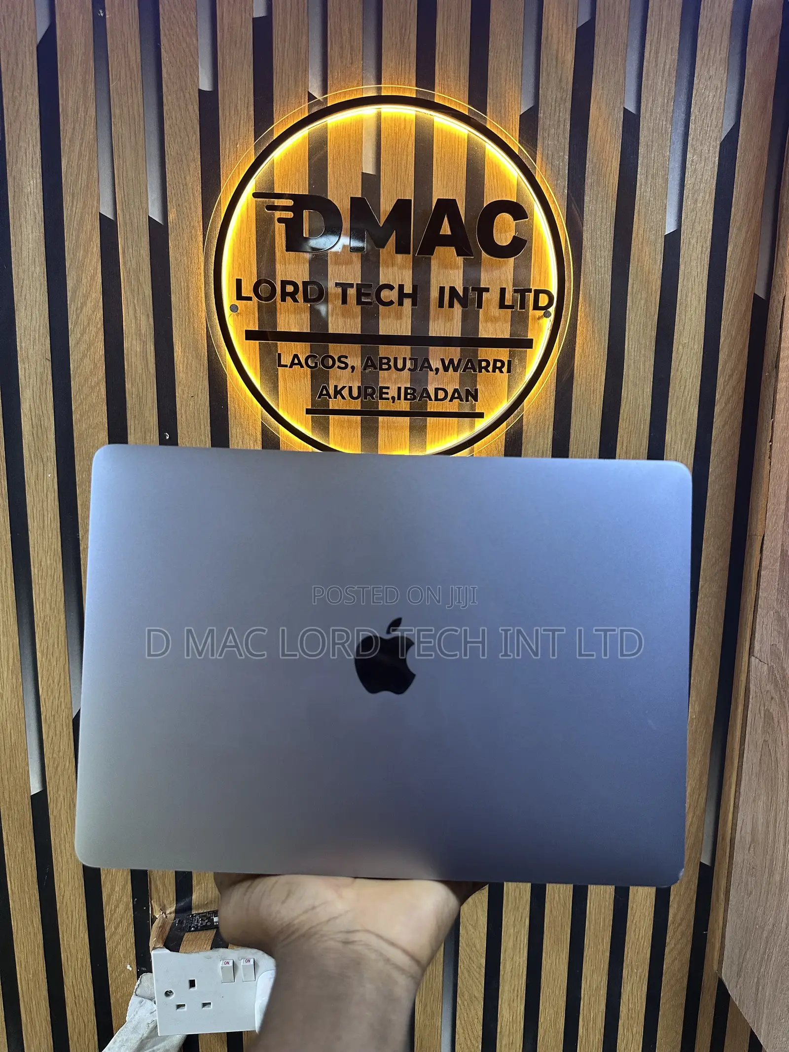 Laptop Apple MacBook Pro 2019 8GB Intel Core i5 SSD 128GB