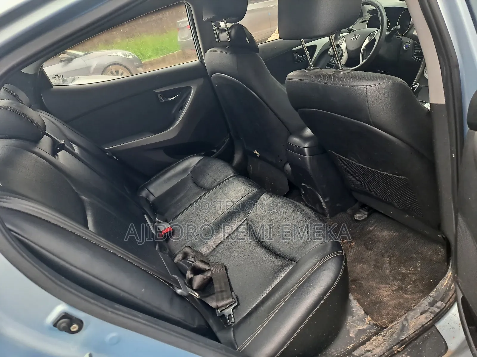 Hyundai Avante 2012 Blue