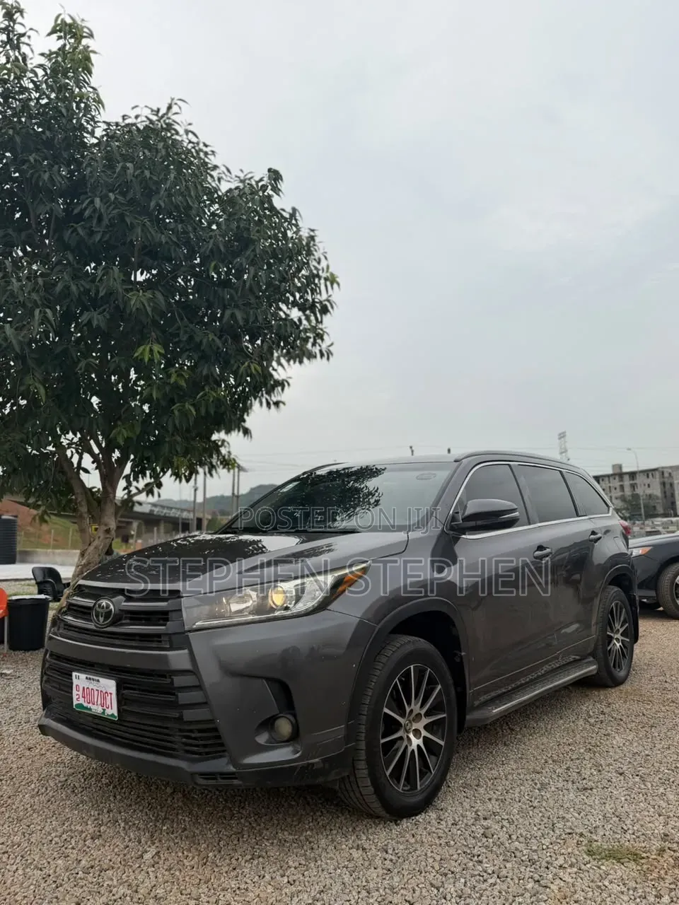 Toyota Highlander XLE 4x4 V6 (3.5L 6cyl 8A) 2018 Brown