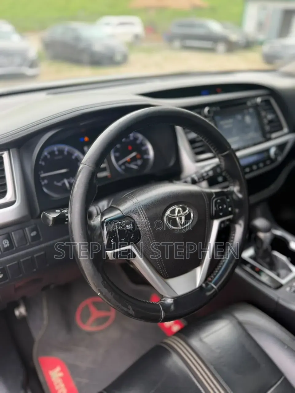 Toyota Highlander XLE 4x4 V6 (3.5L 6cyl 8A) 2018 Brown