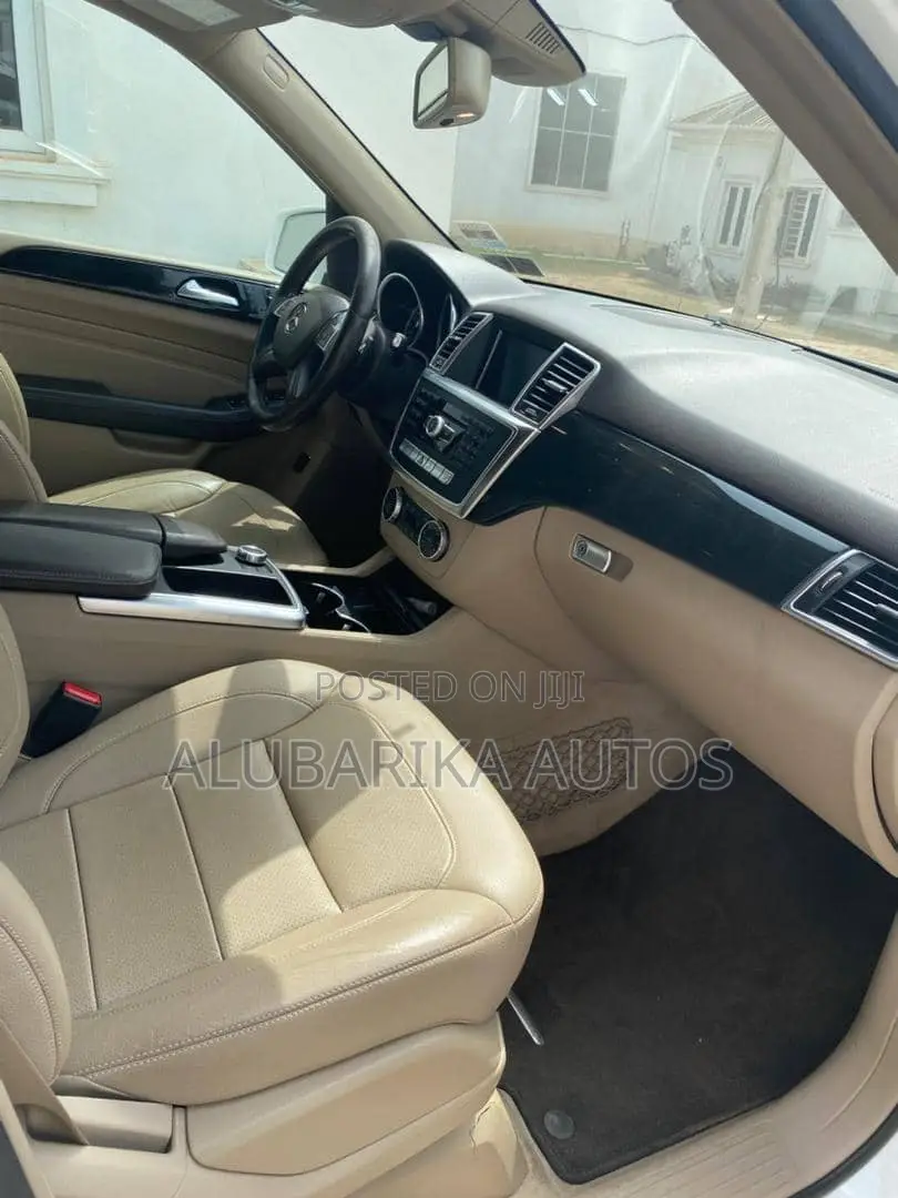 Mercedes-Benz M Class 2015 White