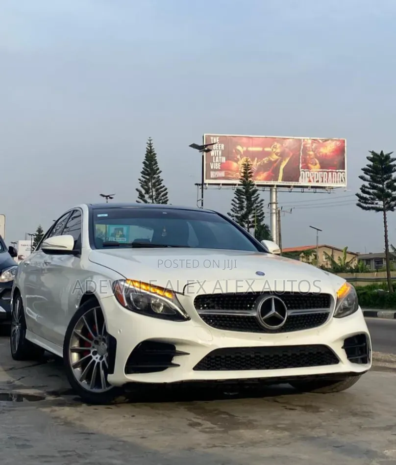 Mercedes-Benz C300 2015 White
