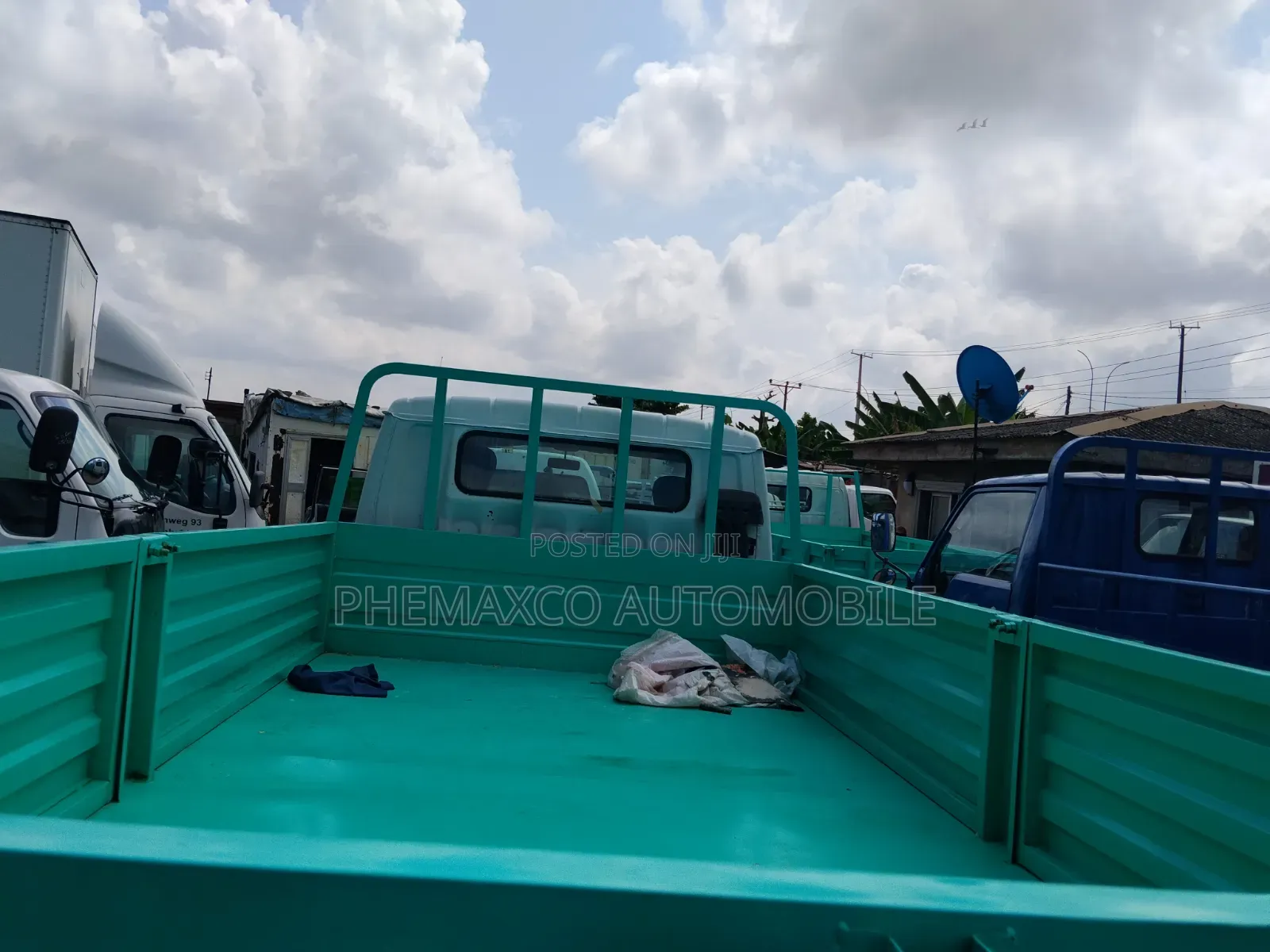 Mitsubishi Canter Double Cabin