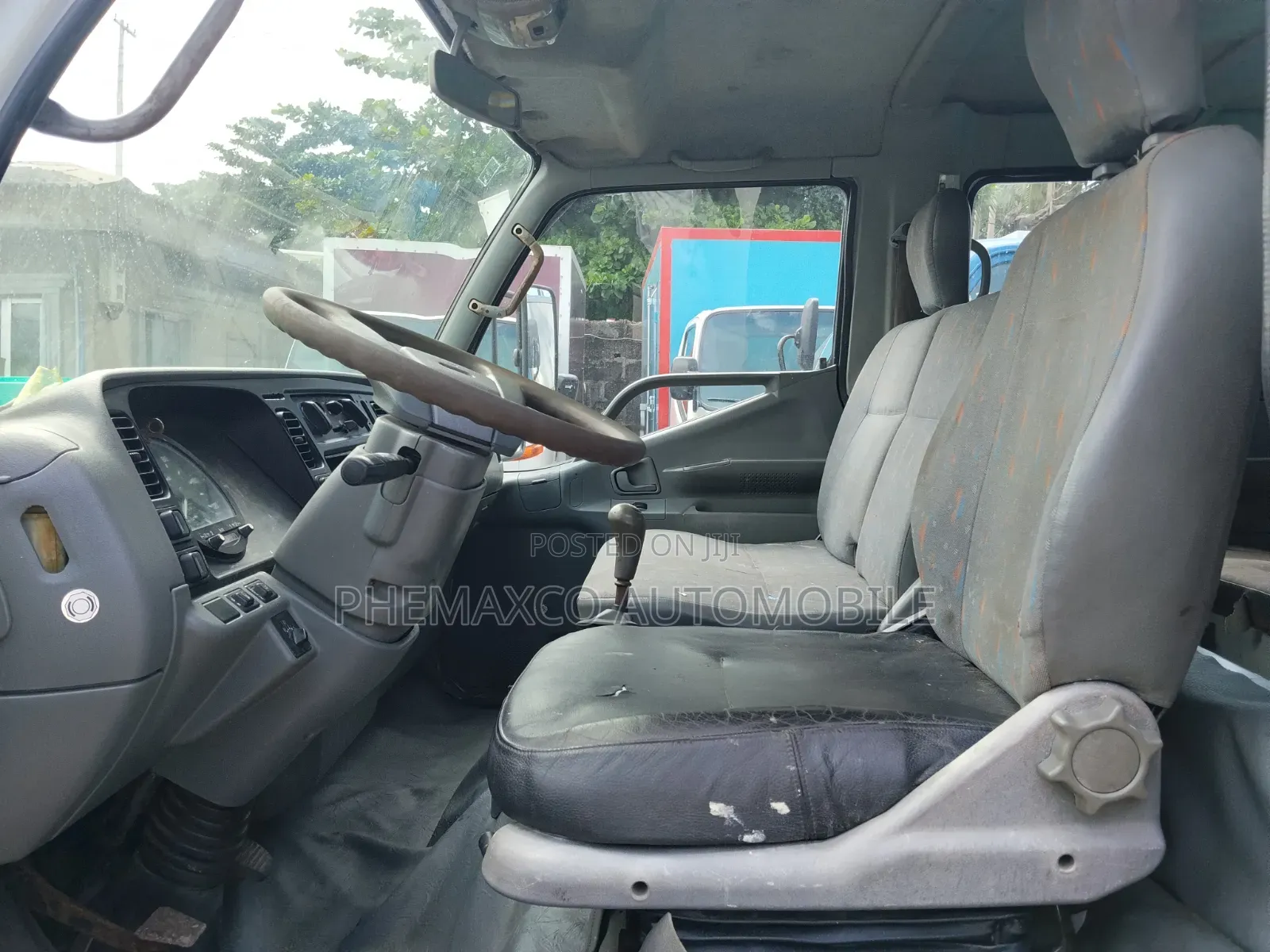 Mitsubishi Canter Double Cabin