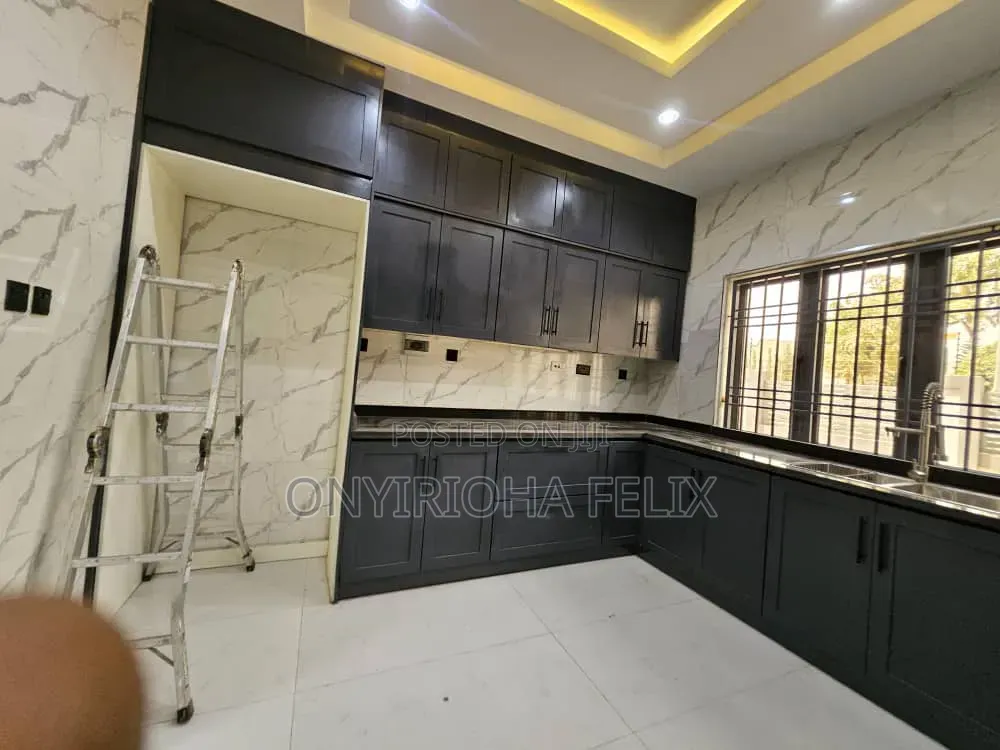 5bdrm Duplex in Katampe Extension for rent