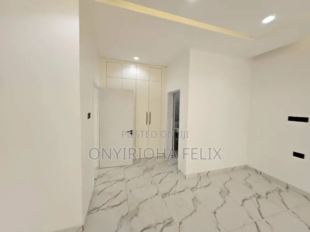 5bdrm Duplex in Katampe Extension for rent