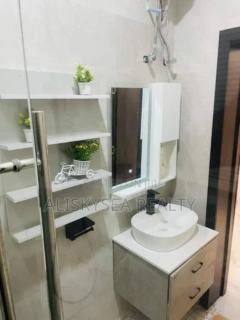 Luxury 1bedroom Apartment at the Refinery