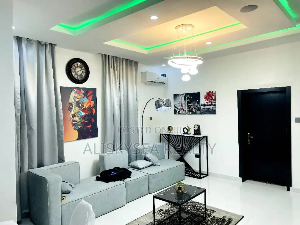 Luxury 1bedroom Apartment at the Refinery