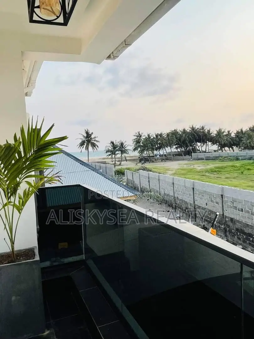 Luxury 1bedroom Apartment at the Refinery