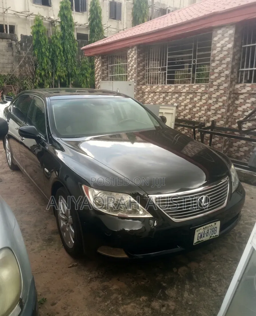 Lexus LS 2009 Black