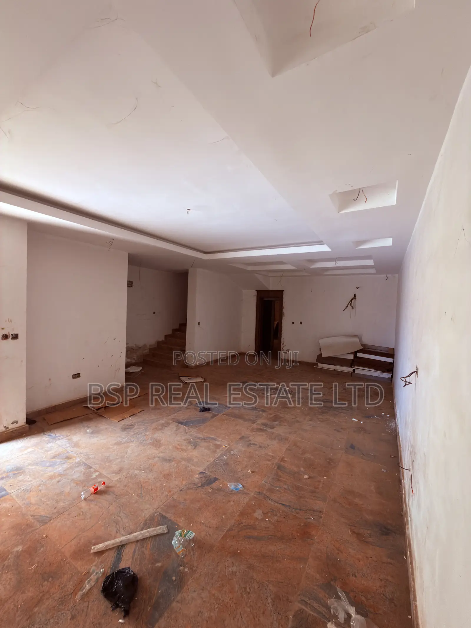 4bdrm Townhouse/Terrace in Asokoro for sale