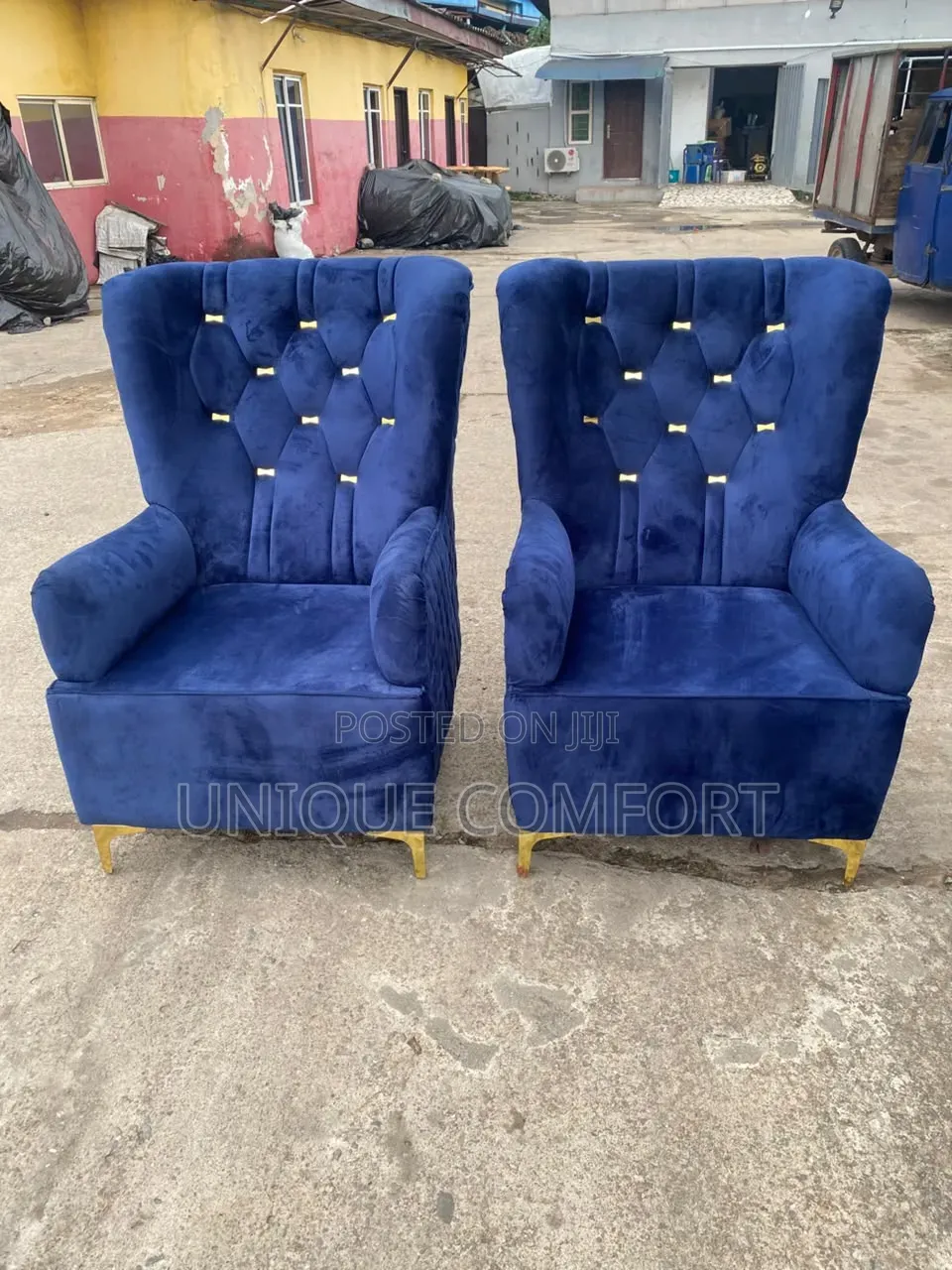 Brand New Top Quality 7 Seaters Luxury Padded Sofa Set (3,2,1,1)