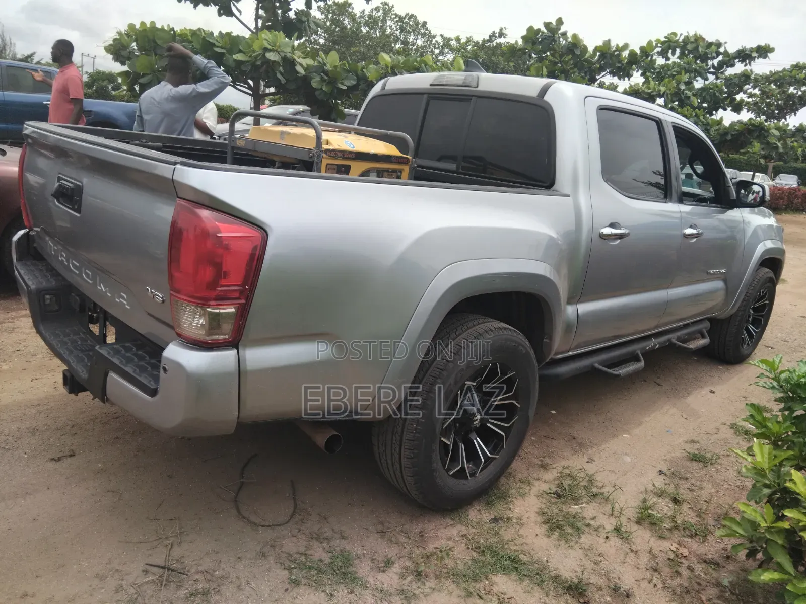 Toyota Tacoma 4dr Double Cab 2016 Silver