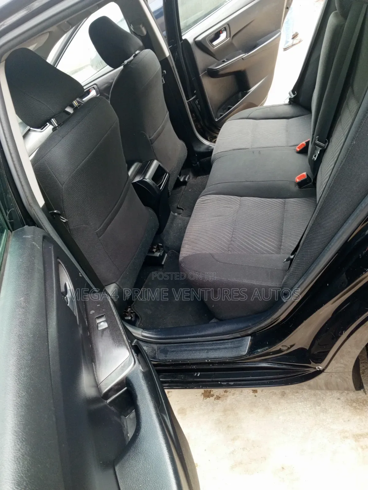 Toyota Camry LE 4dr Sedan (2.5L 4cyl 6A) 2017 Black