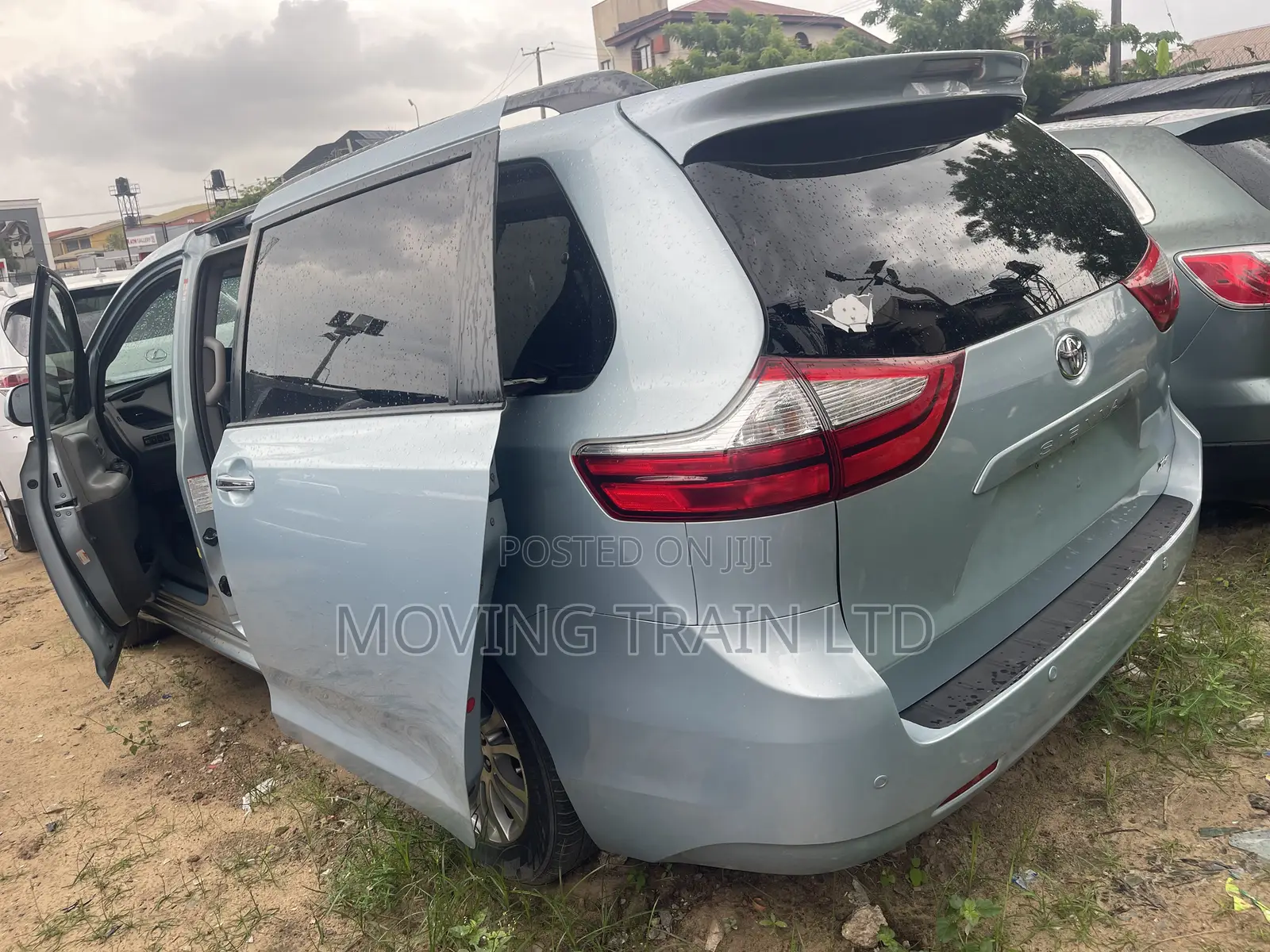 Toyota Sienna XLE 7-Passenger 4dr Minivan AWD (3.5L 6cyl 6A) 2015 Blue