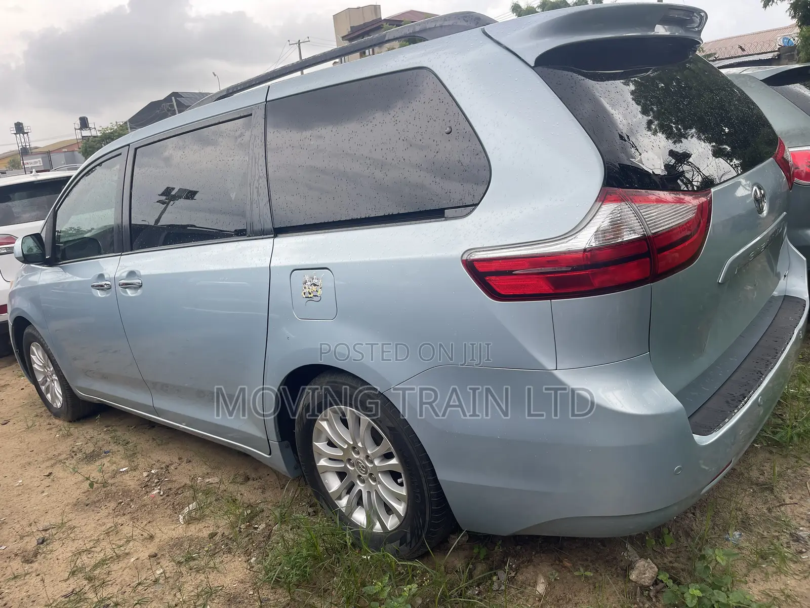 Toyota Sienna XLE 7-Passenger 4dr Minivan AWD (3.5L 6cyl 6A) 2015 Blue
