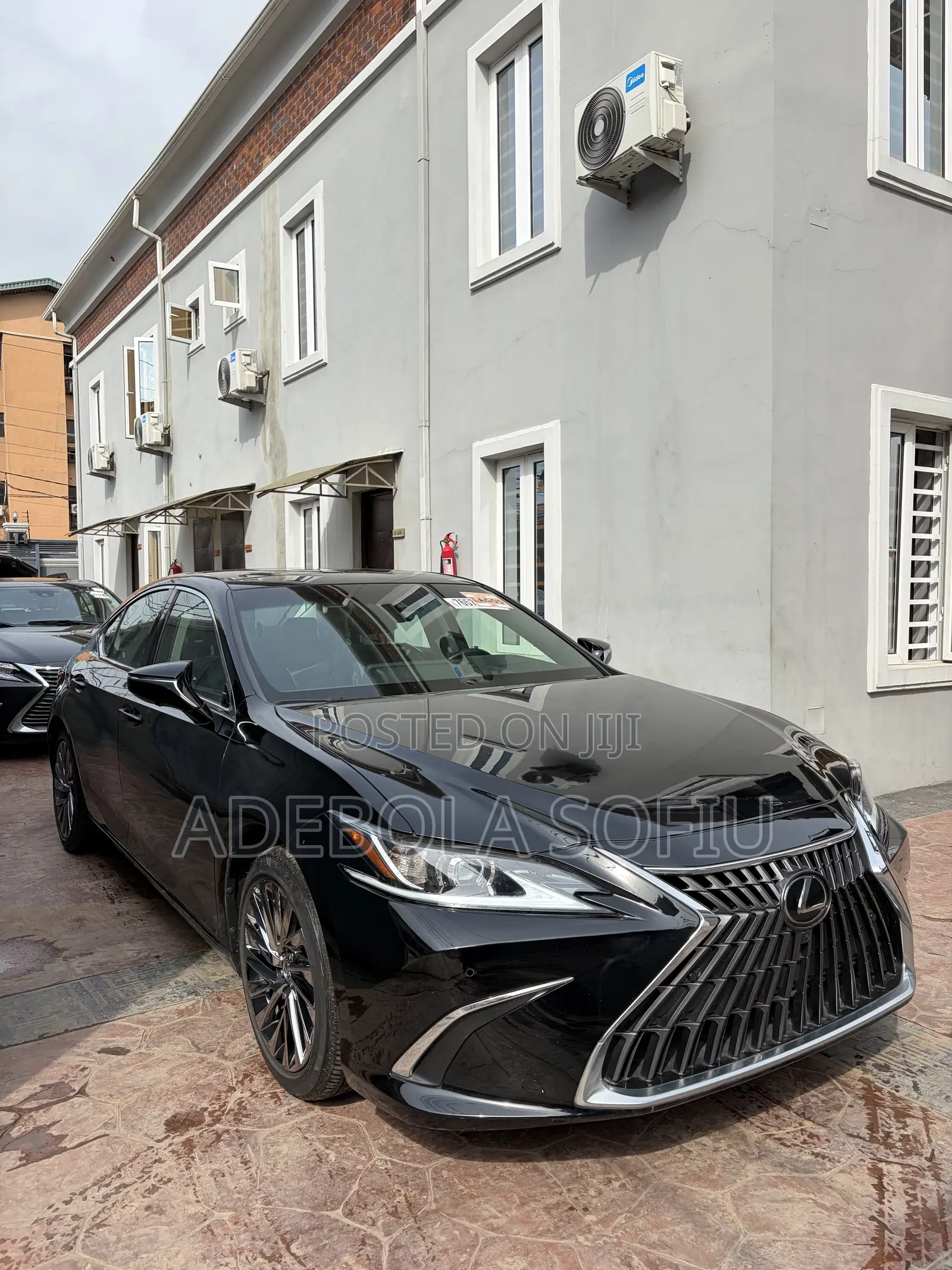 Lexus ES 350 Ultra Luxury FWD 2024 Black