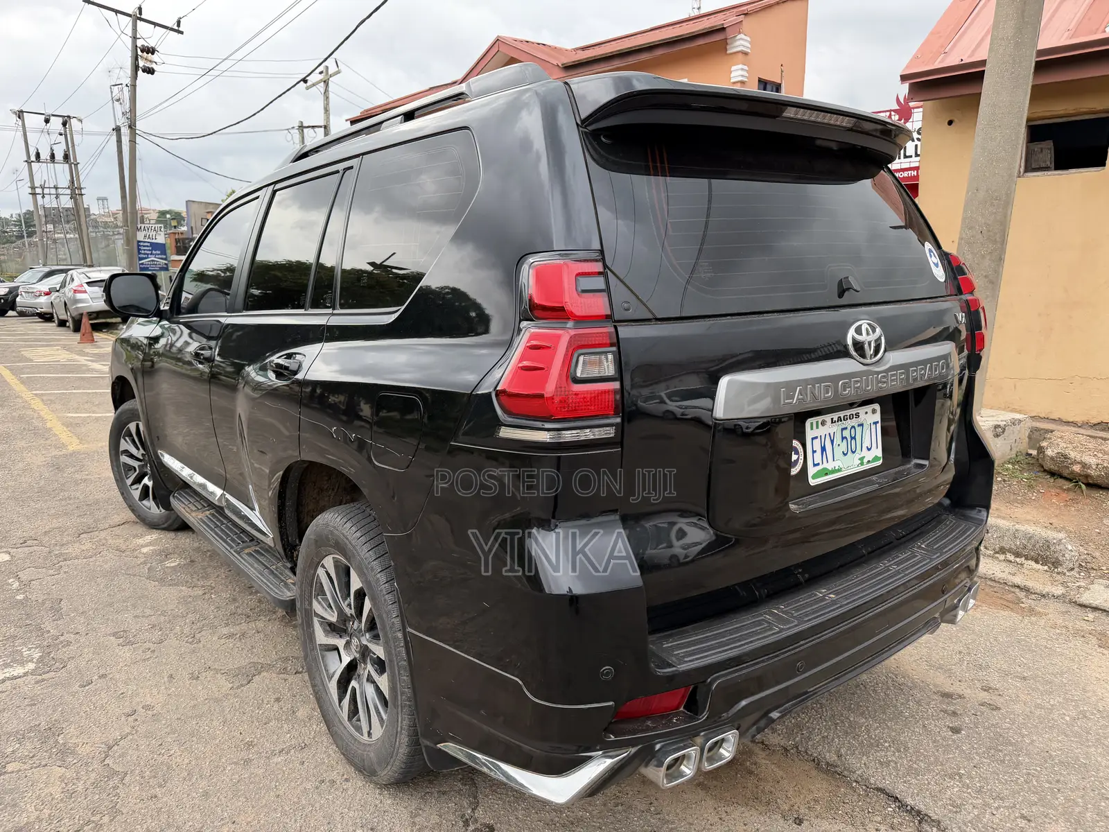 Toyota Land Cruiser Prado 2.7 2023 Black