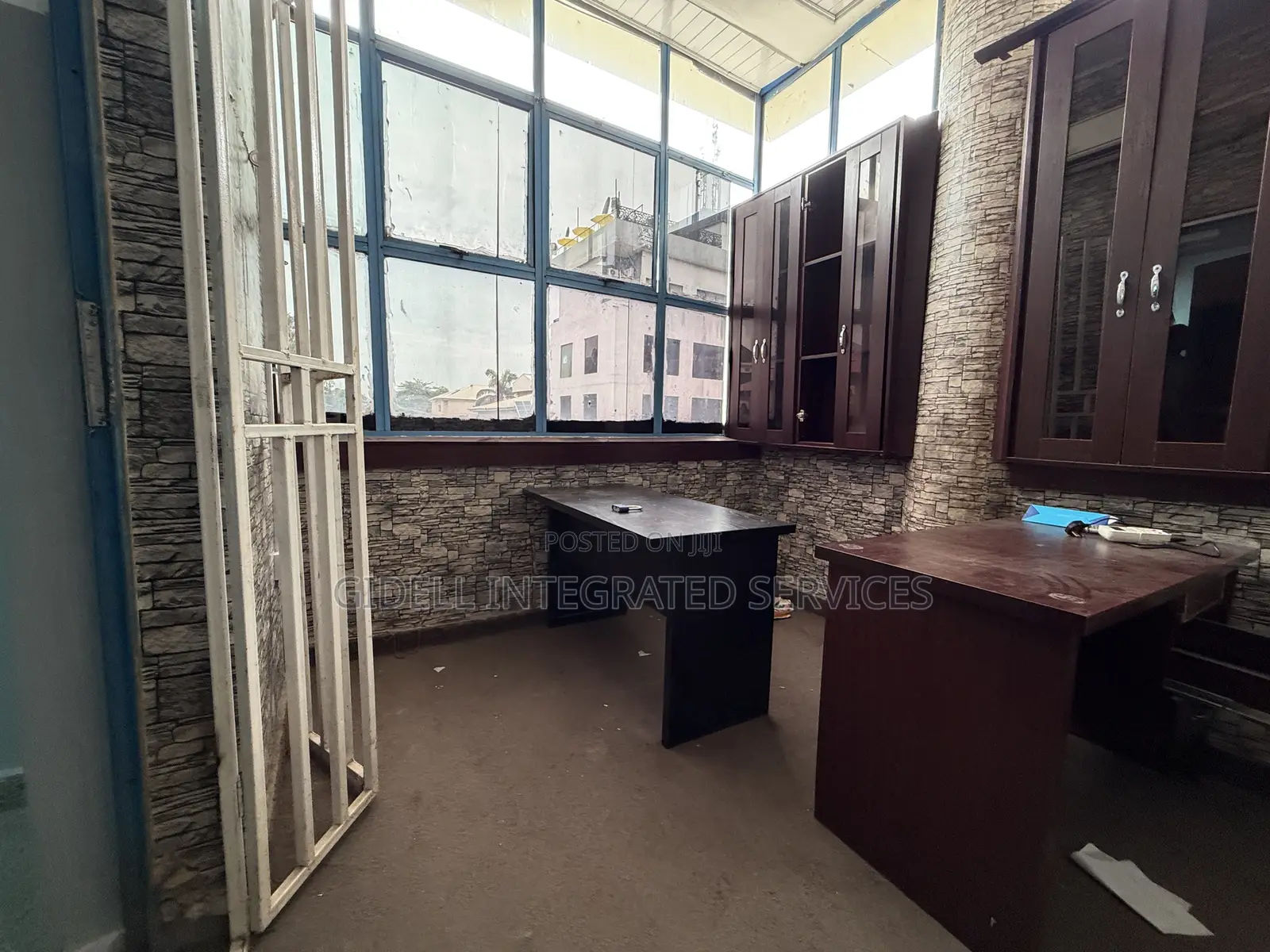 15sqm Office Space On The First Floor