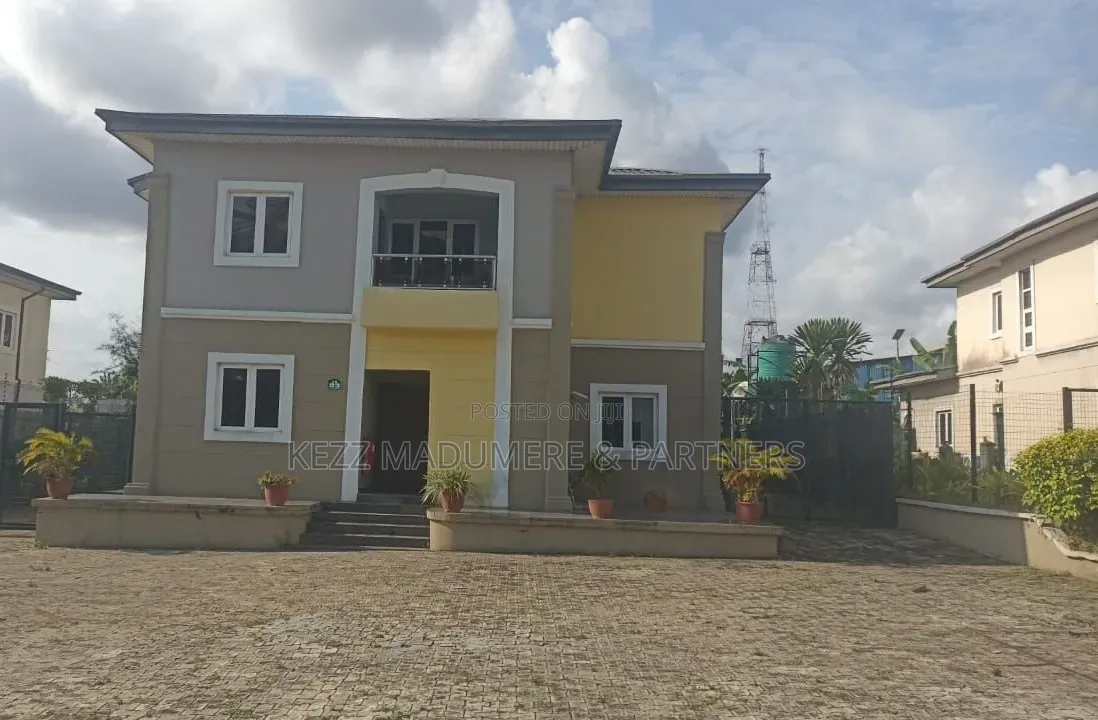 4bdrm Duplex in Dr Peter Odili Port, Trans Amadi for rent