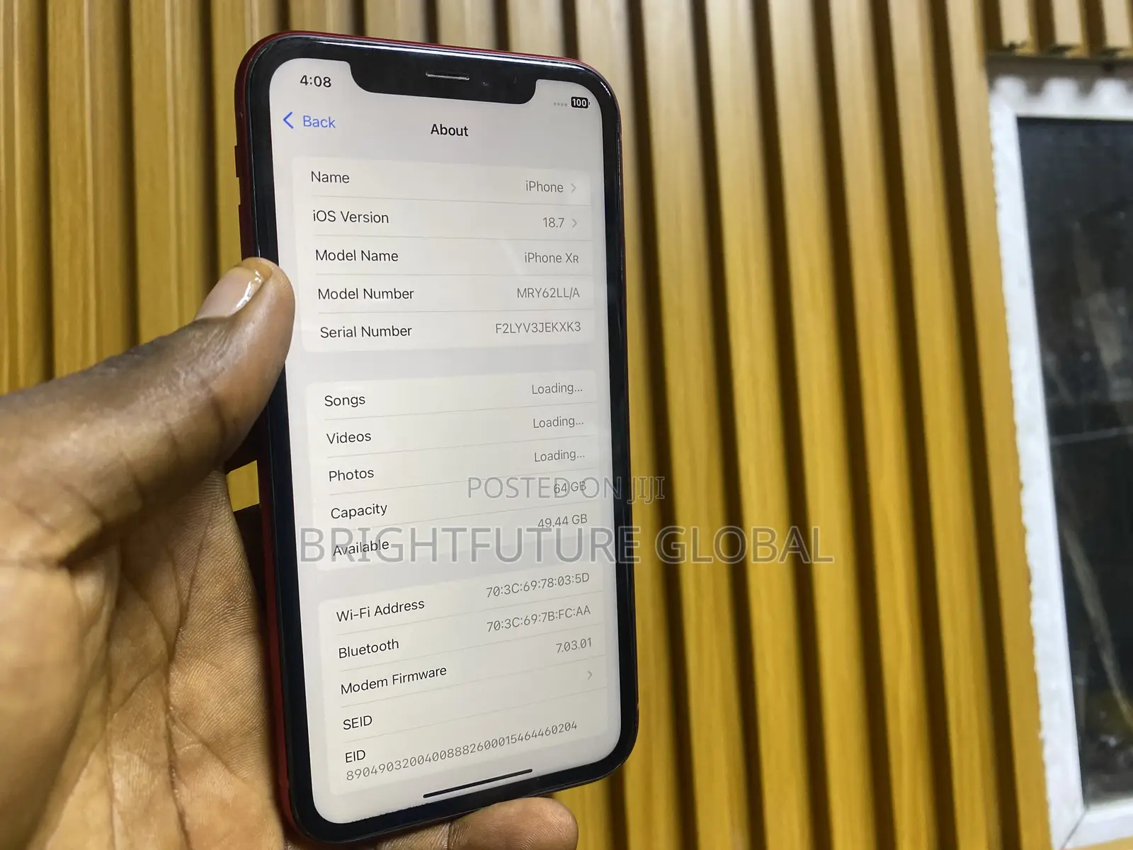 Apple iPhone XR 64 GB Red