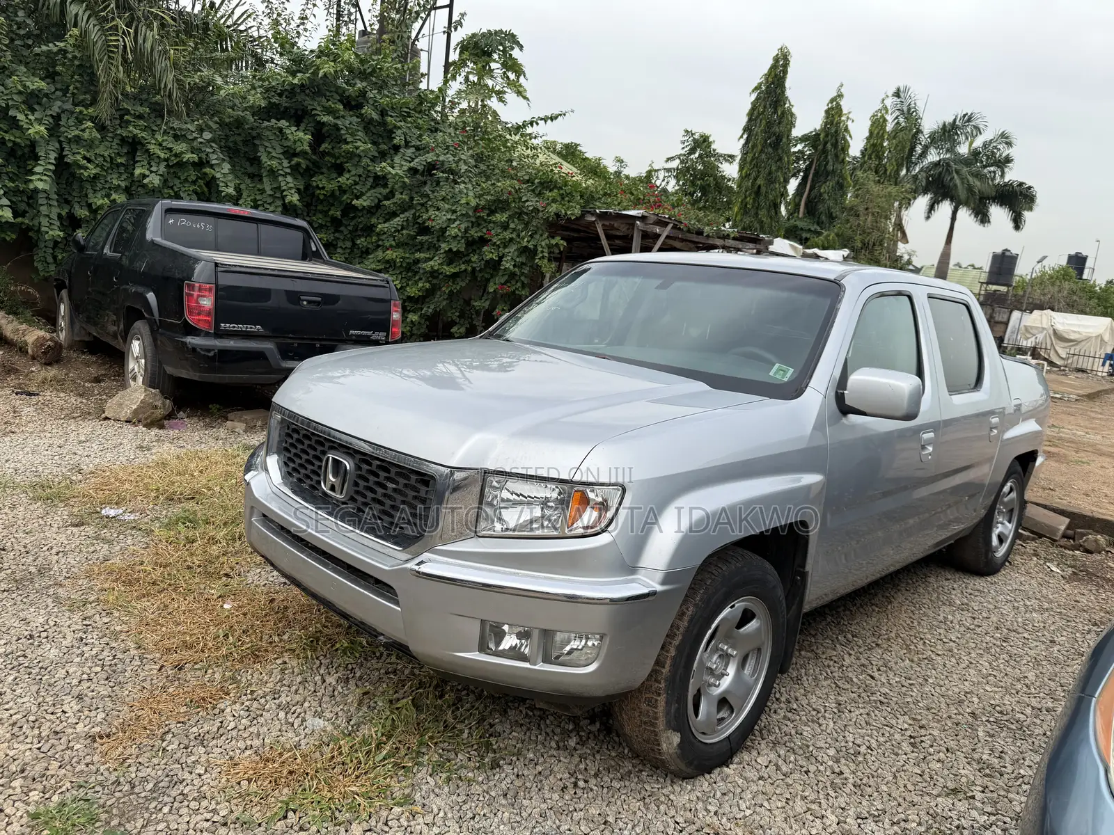 Honda Ridgeline RT 2011 Silver
