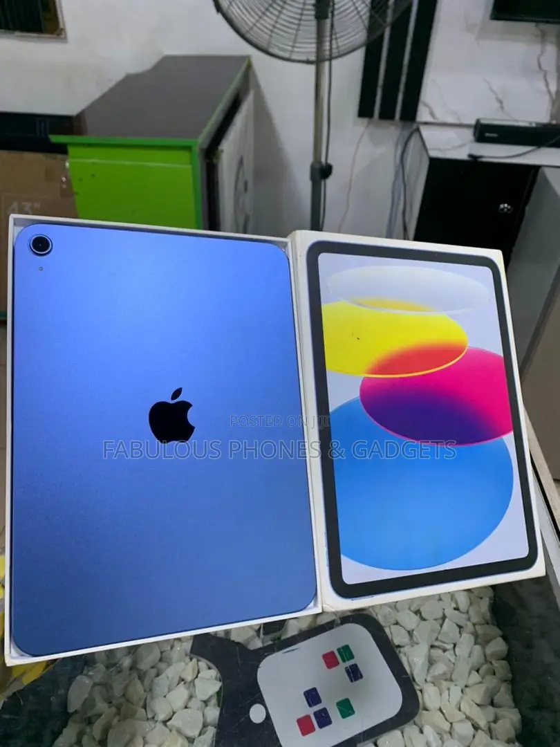 Apple iPad (2025) 128 GB Blue