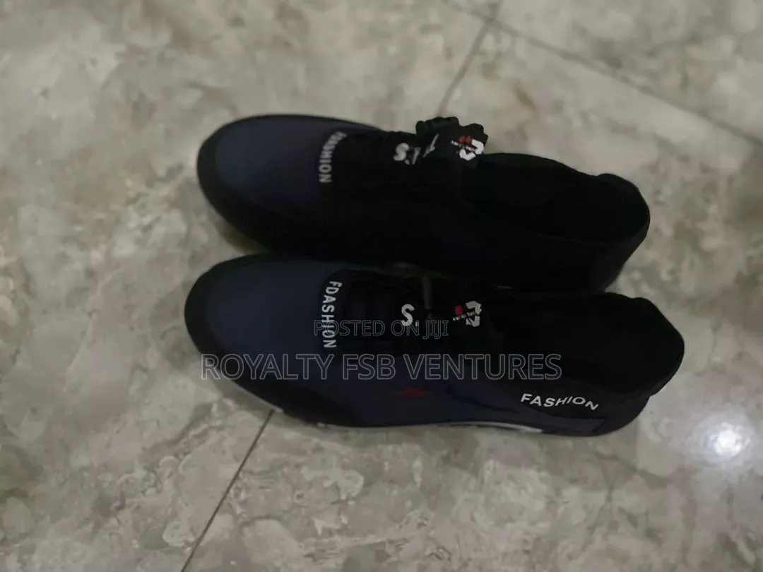 Colourful Sneakers Size 43 44