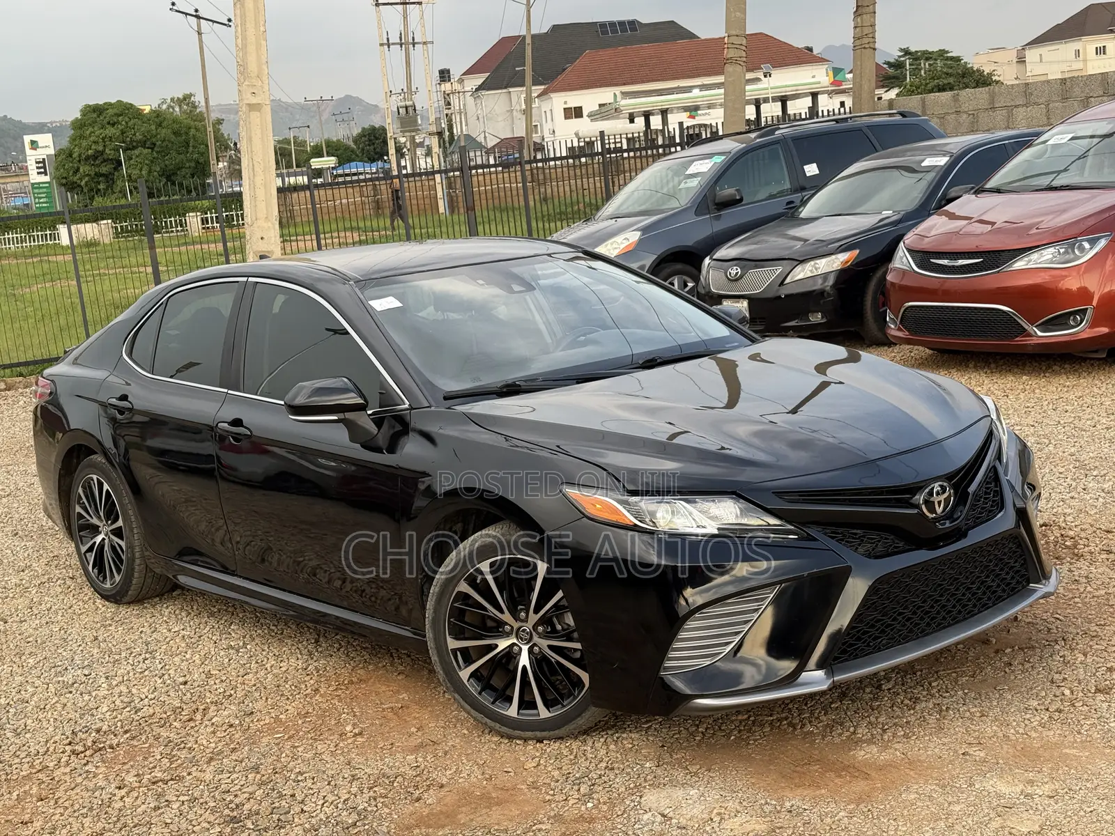 Toyota Camry SE (2.5L 4cyl 8A) 2019 Black