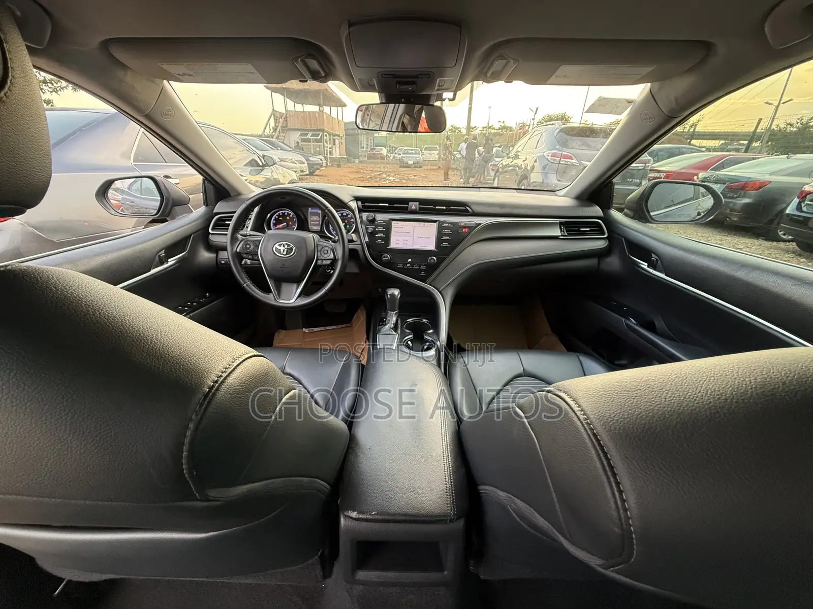 Toyota Camry SE (2.5L 4cyl 8A) 2019 Black