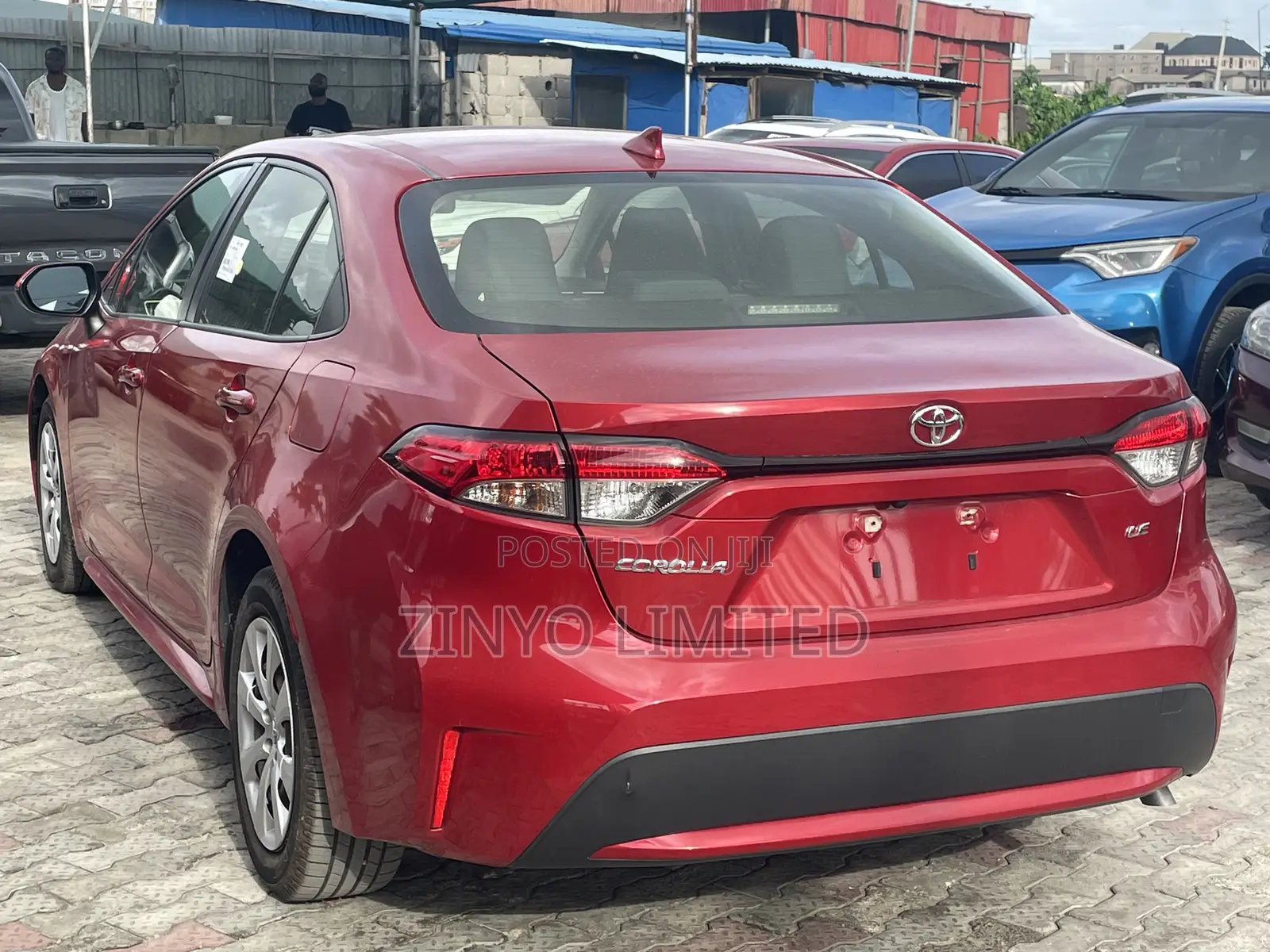 Toyota Corolla LE 2020 Red