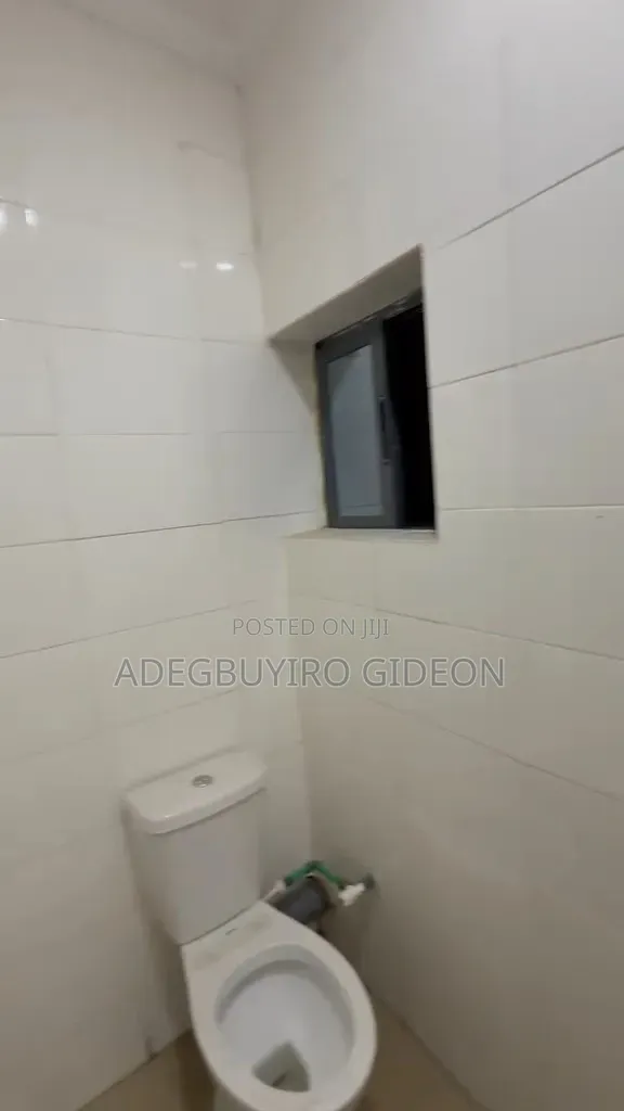 Mini Flat in Shipeolu, Shomolu / Shomolu for rent