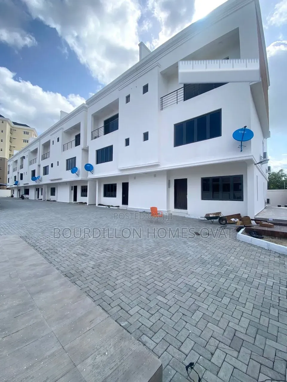 4bdrm Duplex in Ikoyi Lagos State for sale