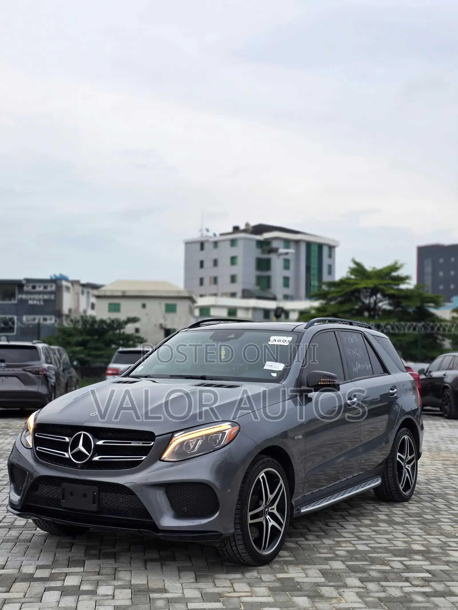 Mercedes-Benz GLE-Class AMG GLE 43 4MATIC 2017 Gray