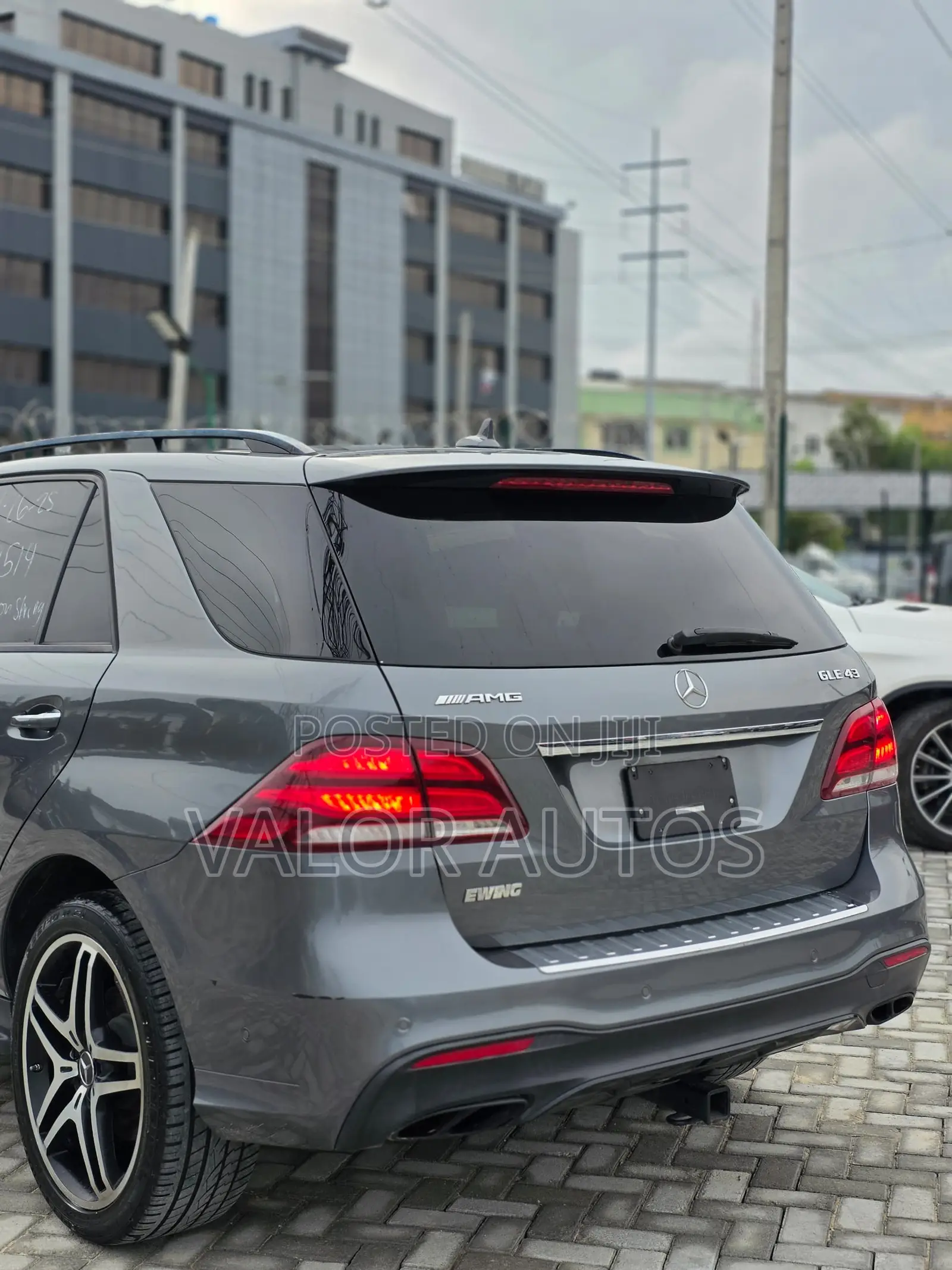 Mercedes-Benz GLE-Class AMG GLE 43 4MATIC 2017 Gray