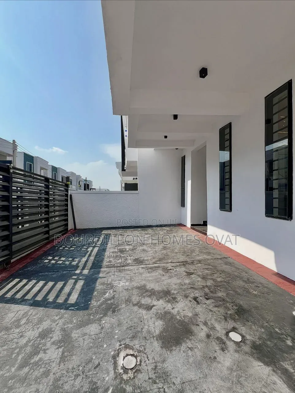 4bdrm Duplex in Lekki Palm City for sale