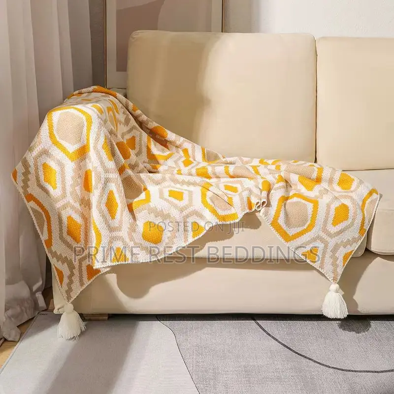 Premium Geometric Knitted Throw Blanket