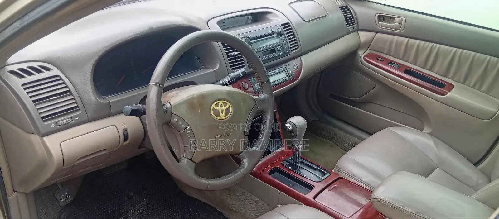 Toyota Camry 2005 Gold