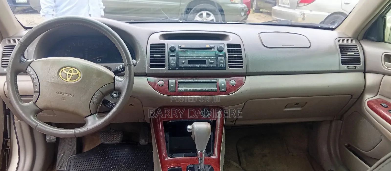 Toyota Camry 2005 Gold