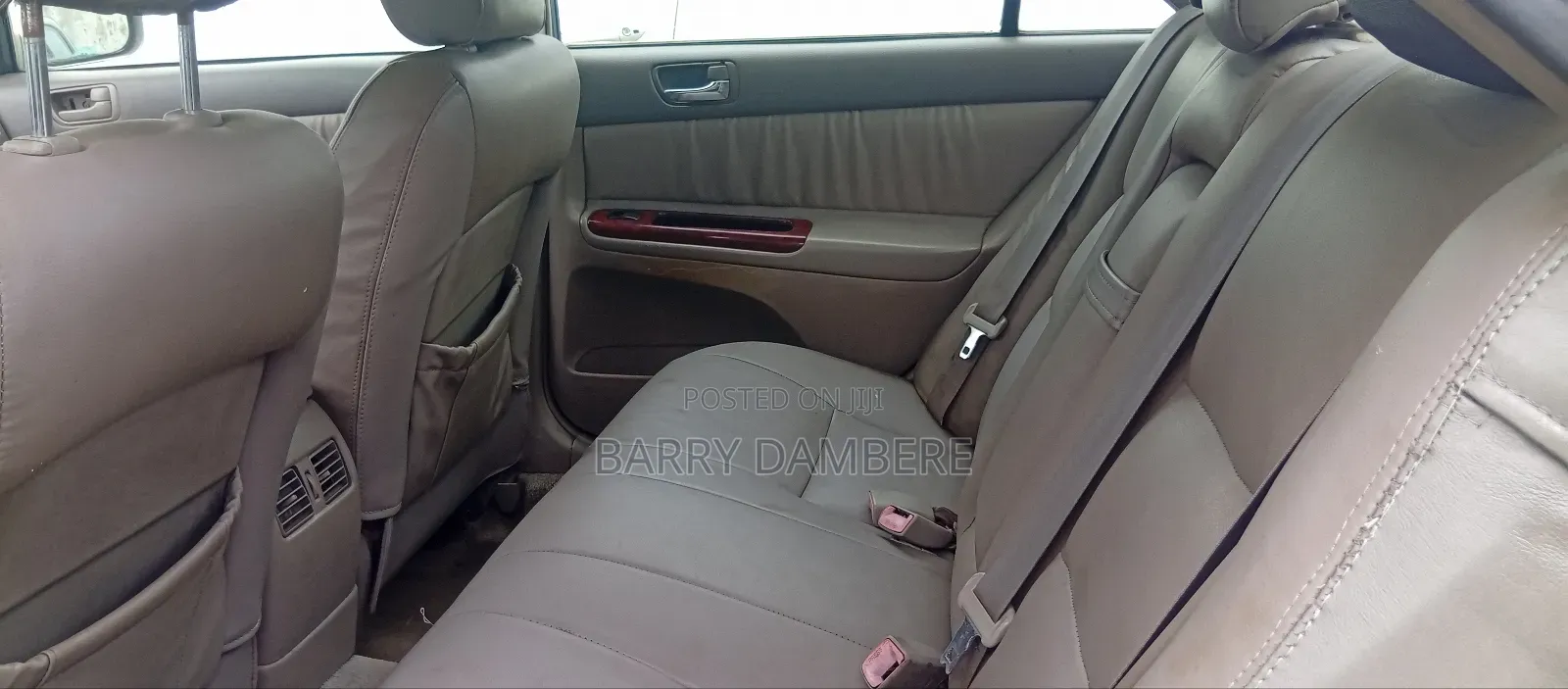 Toyota Camry 2005 Gold