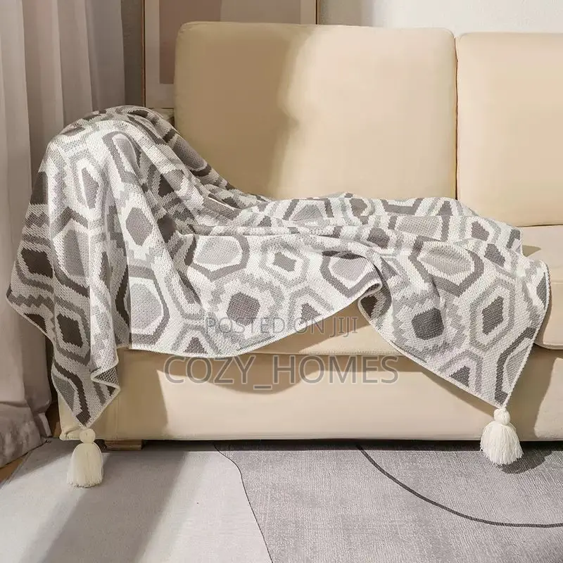 Cozy Throw Blanket – Luxury Sofa Blanket (Available in Other Colors)