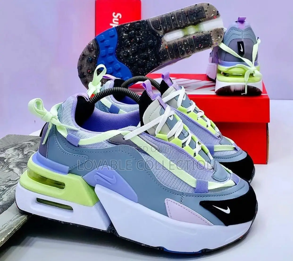 Nike Air Max 90 Sneakers