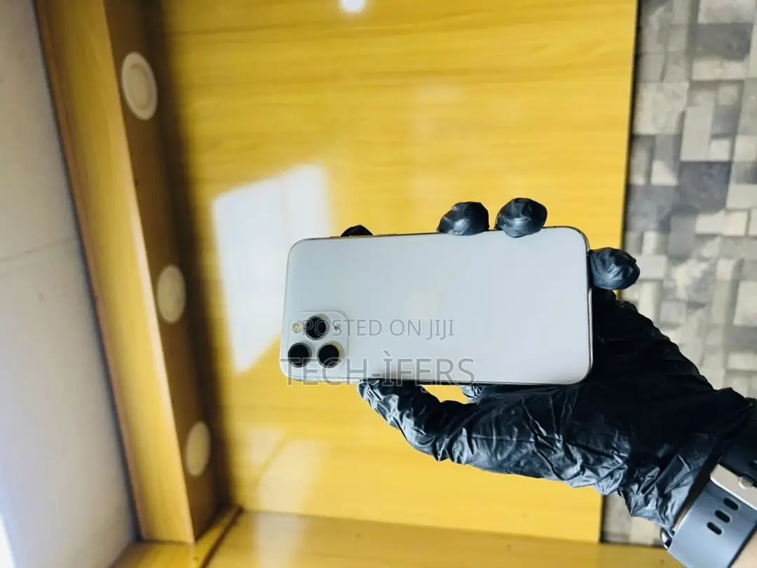 Apple iPhone 11 Pro 64 GB White