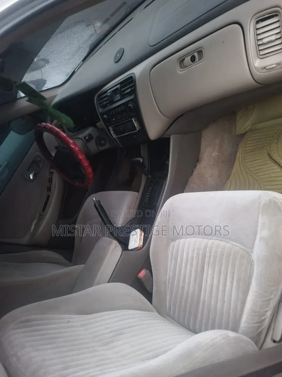 Honda Accord 2000 Silver