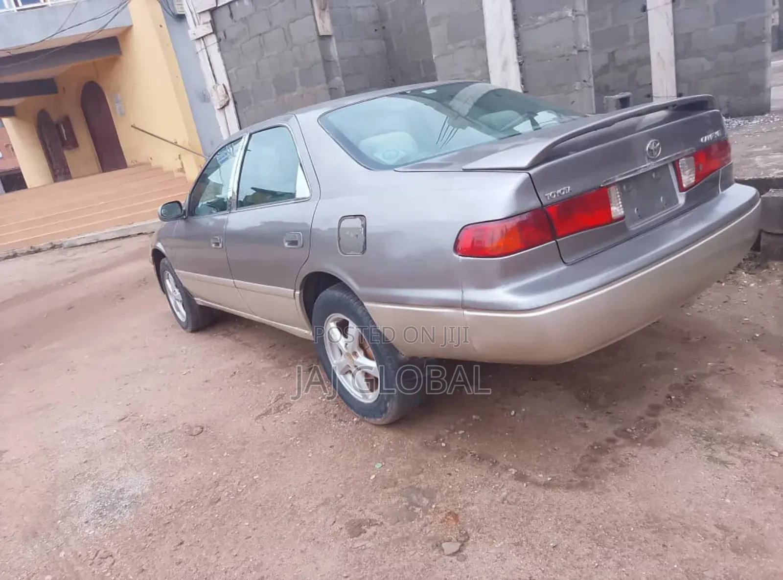 Toyota Camry 2001 Gray