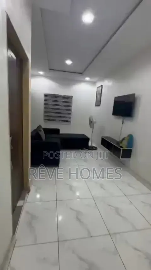 Mini Flat in Oworonshoki for rent