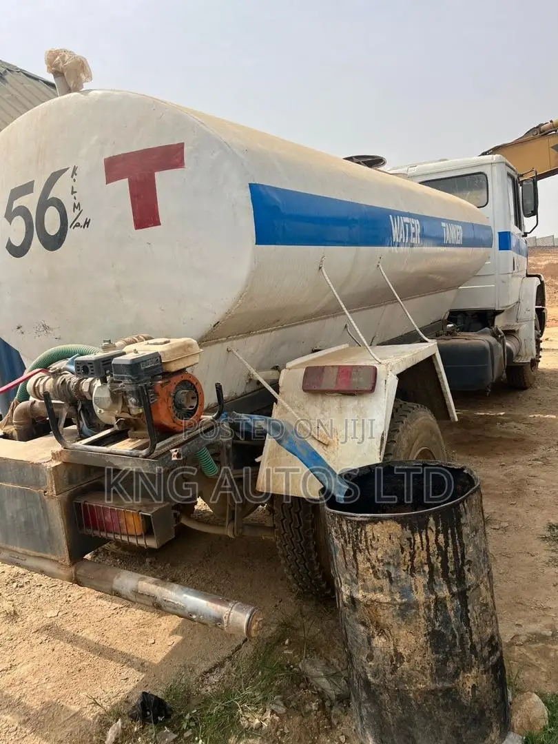 Mercedes 1418 Water Tanker