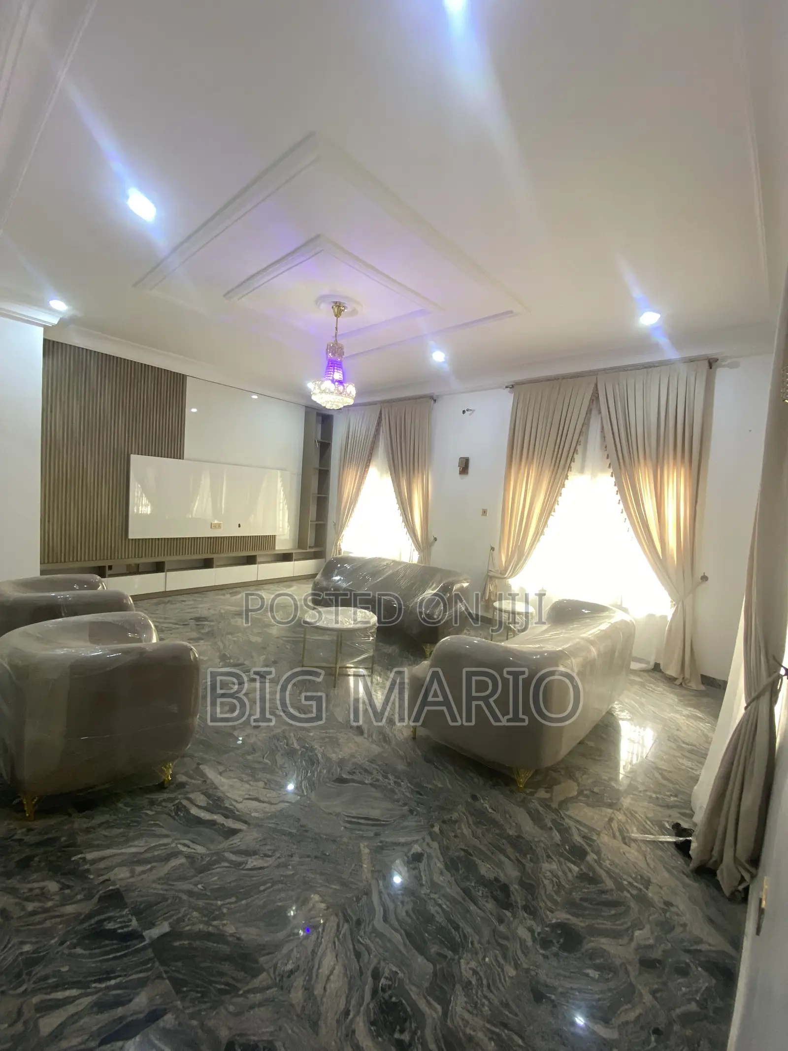 Furnished 5bdrm Duplex in Guzape Main for sale